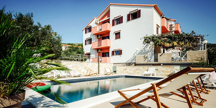 apartments martina primoten zadar jadran